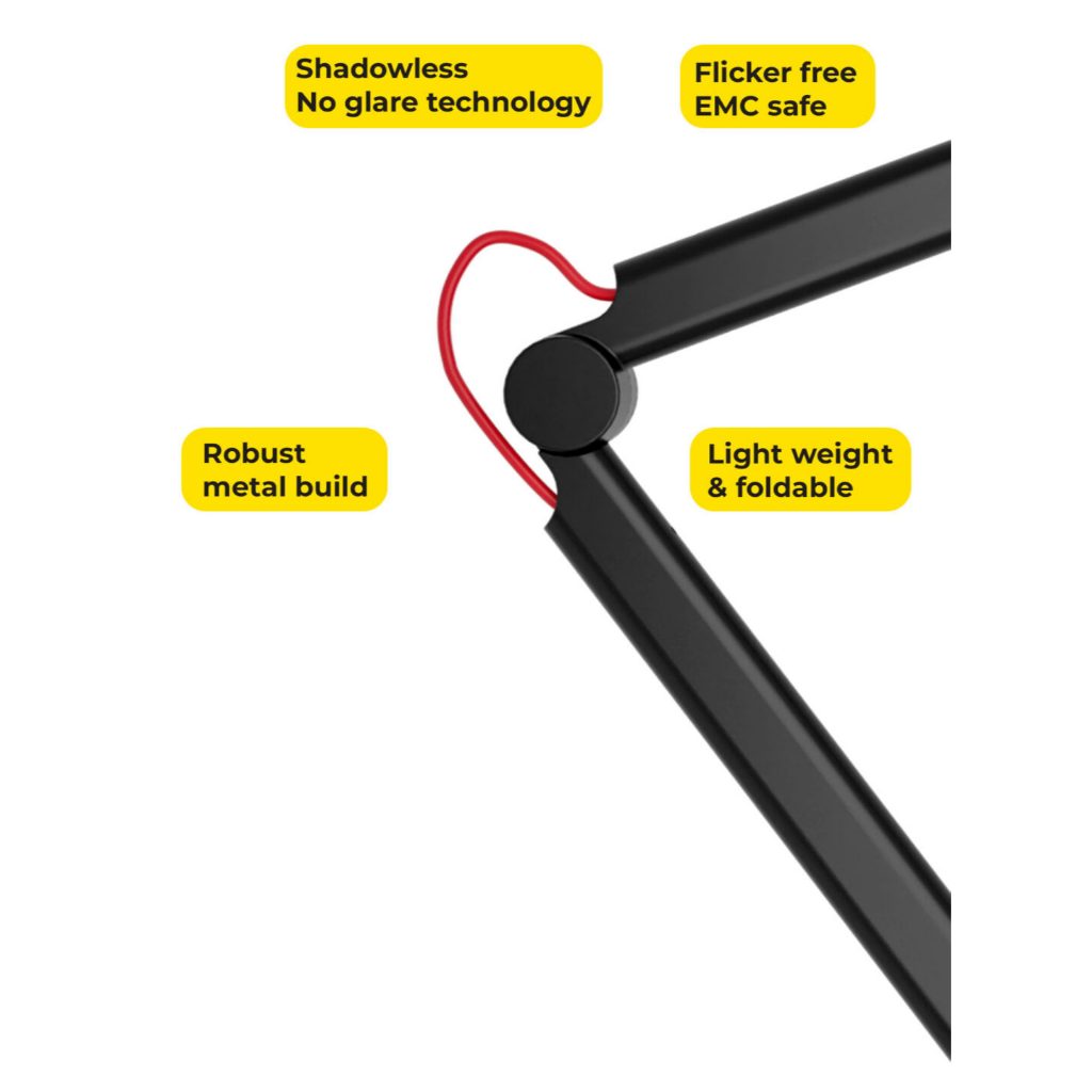 REDGRASS GAMES: R9 DESK LAMP