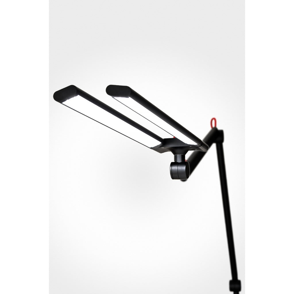 REDGRASS GAMES: R9 DESK LAMP