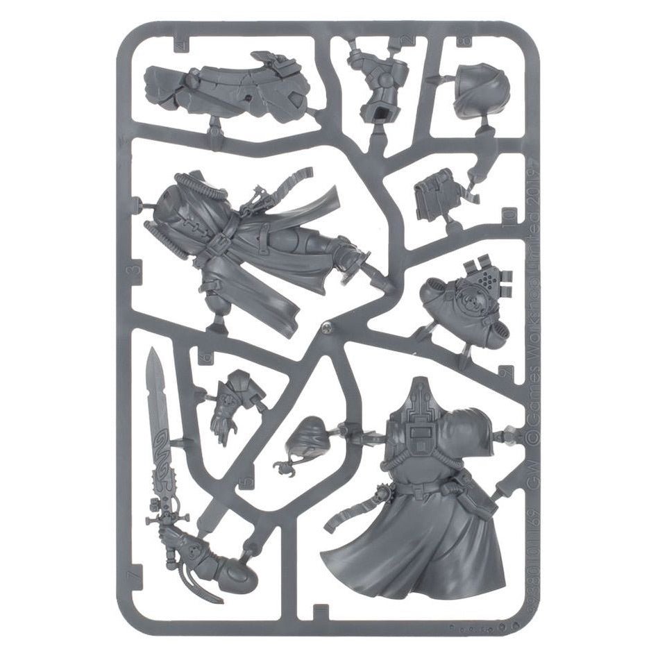 WARHAMMER 40K: SPACE MARINES PRIMARIS LIBRARIAN IN PHOBOS ARMOUR