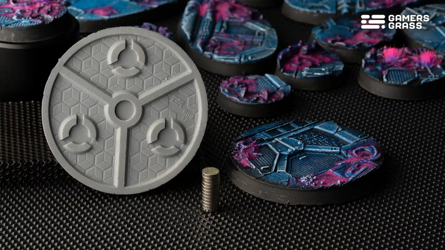 GAMER'S GRASS: ALIEN INFESTATION BASES