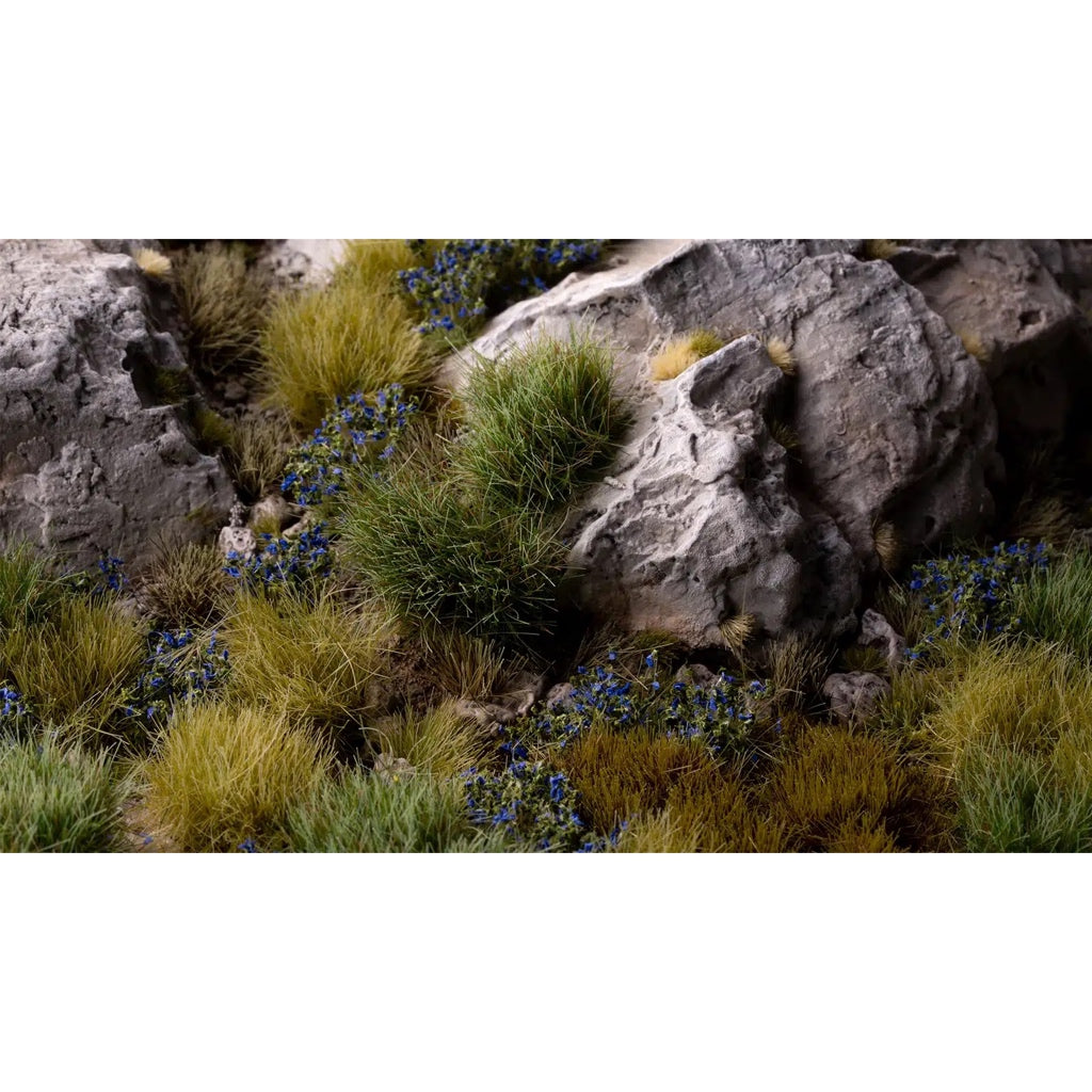 GAMER'S GRASS: BLUE FLOWERS