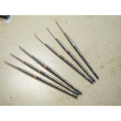 DA VINCI MINIATURE MAESTRO SERIES 76 ROUND, SHORT AND POINTED KOLINSKY SABLE BRUSHES